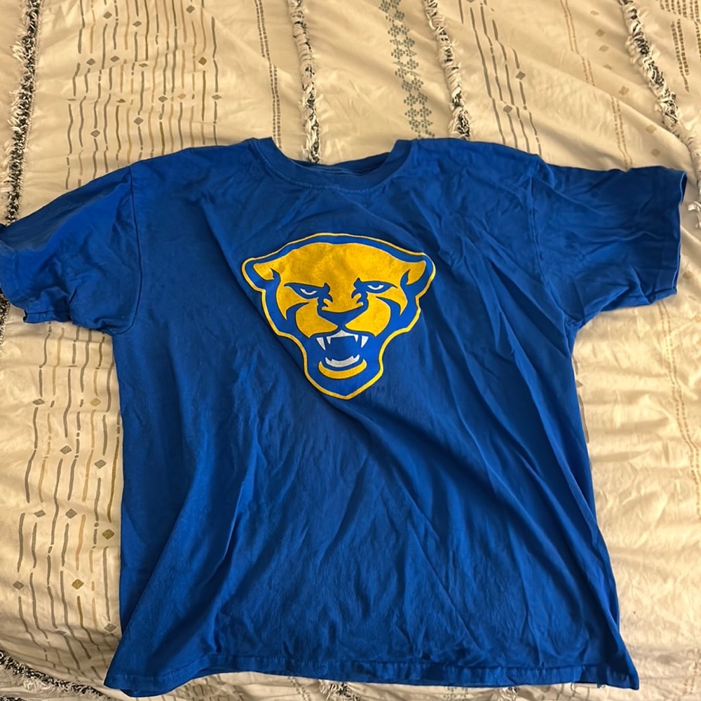 Pittsburgh Panthers shirt